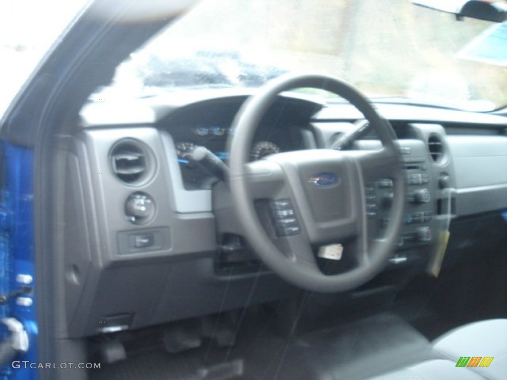 2013 F150 STX SuperCab 4x4 - Blue Flame Metallic / Steel Gray photo #10