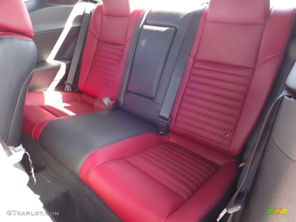 2013 Dodge Challenger R/T Rear Seat Photo #72896376