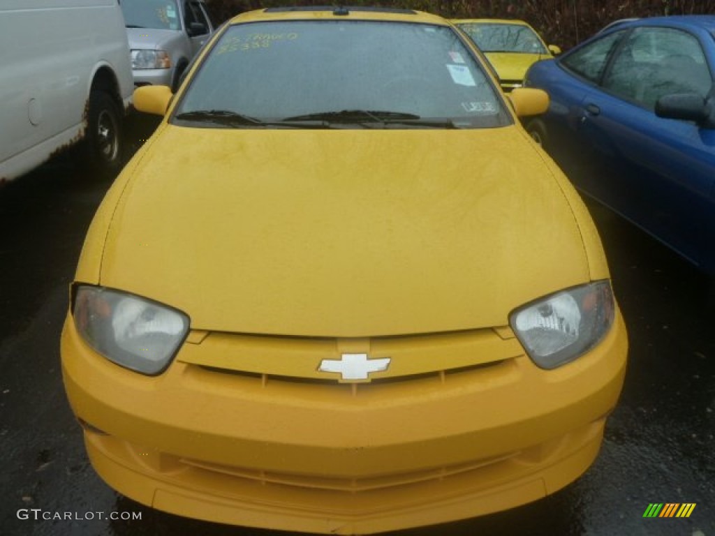 2003 Cavalier LS Sport Coupe - Yellow / Graphite Gray photo #5