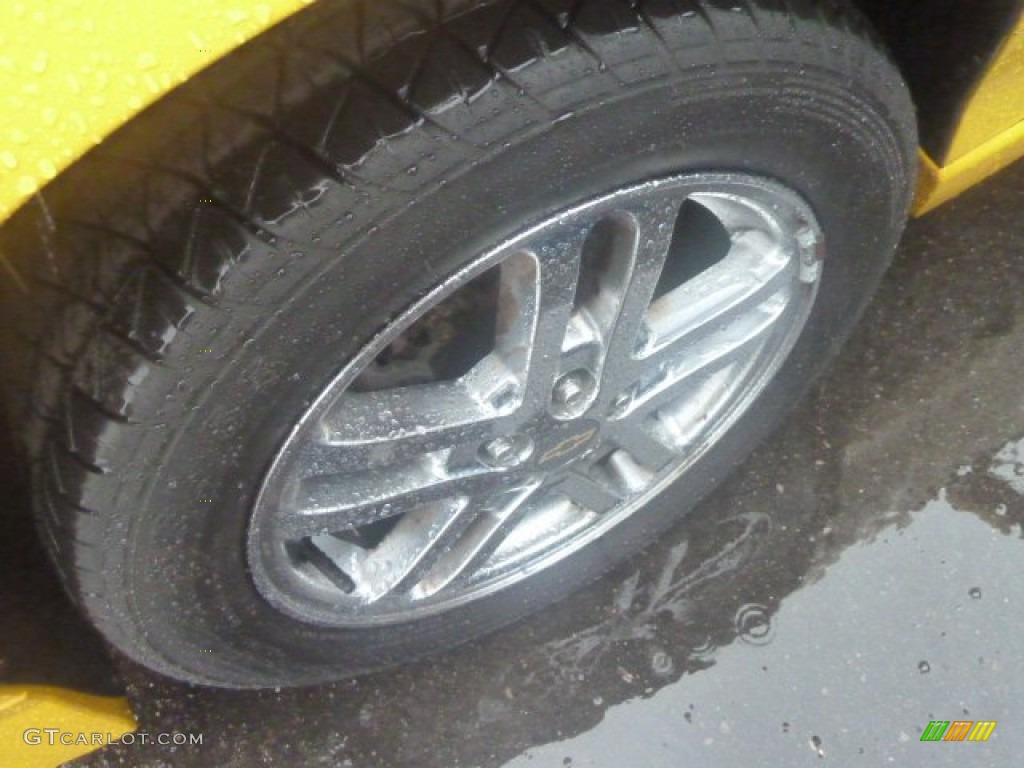2003 Cavalier LS Sport Coupe - Yellow / Graphite Gray photo #6