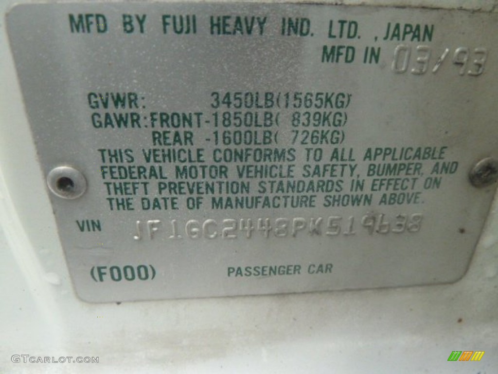 1993 Impreza L Sedan - Glacier White / Dark Gray photo #14