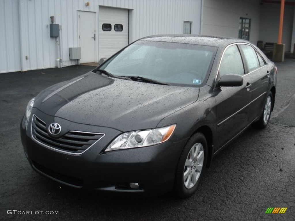 2009 Camry XLE - Magnetic Gray Metallic / Ash photo #2