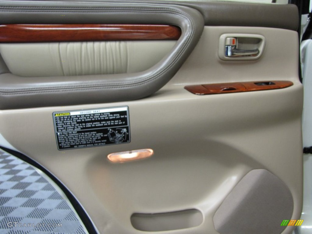 2002 LX 470 - Golden Pearl / Ivory photo #18