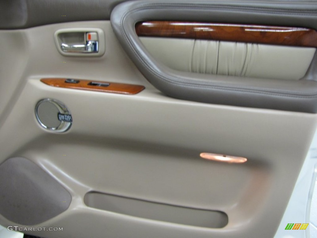 2002 LX 470 - Golden Pearl / Ivory photo #20