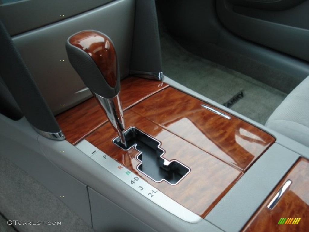 2009 Camry XLE - Magnetic Gray Metallic / Ash photo #21