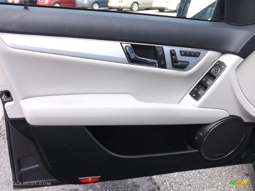 2011 Mercedes-Benz C 300 Sport 4Matic Grey/Black Door Panel Photo #72906706