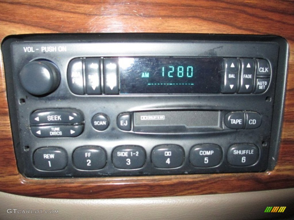 1997 Ford E Series Van E150 Conversion Van Audio System Photo #72907660