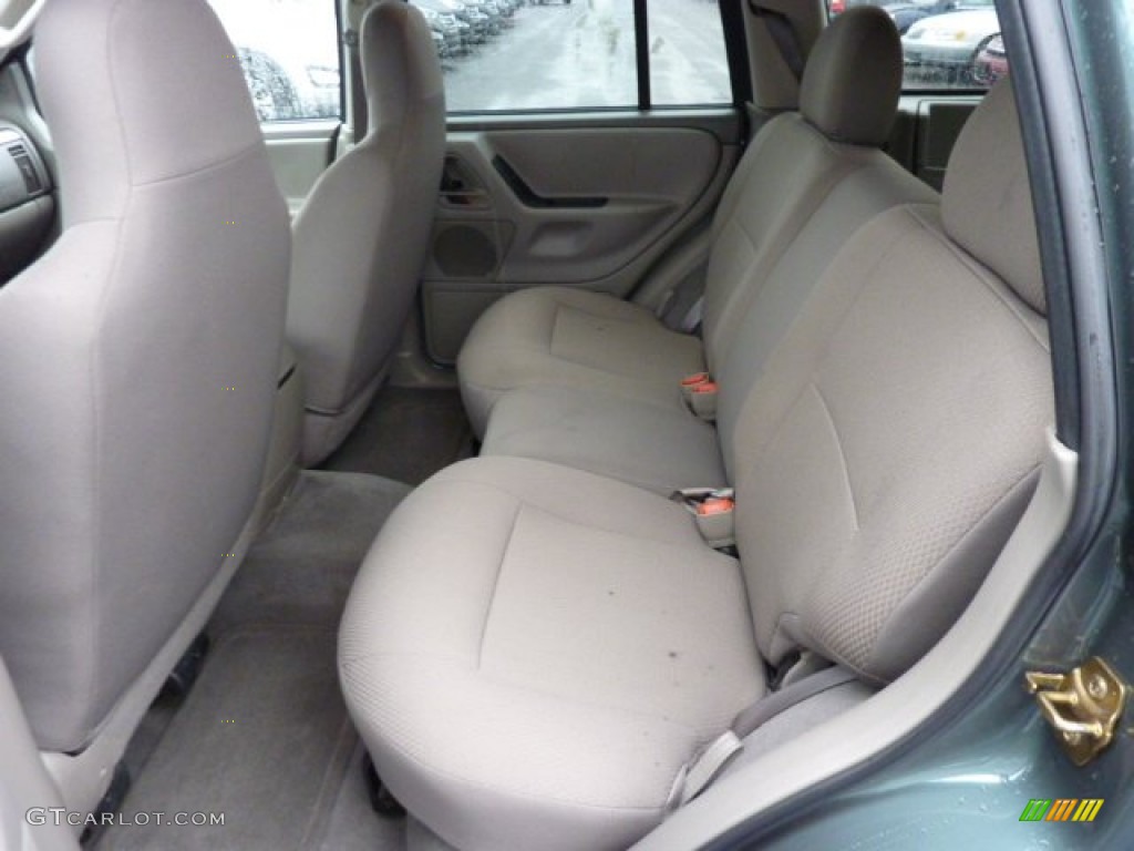 2004 Grand Cherokee Laredo 4x4 - Onyx Green Pearl / Taupe photo #14