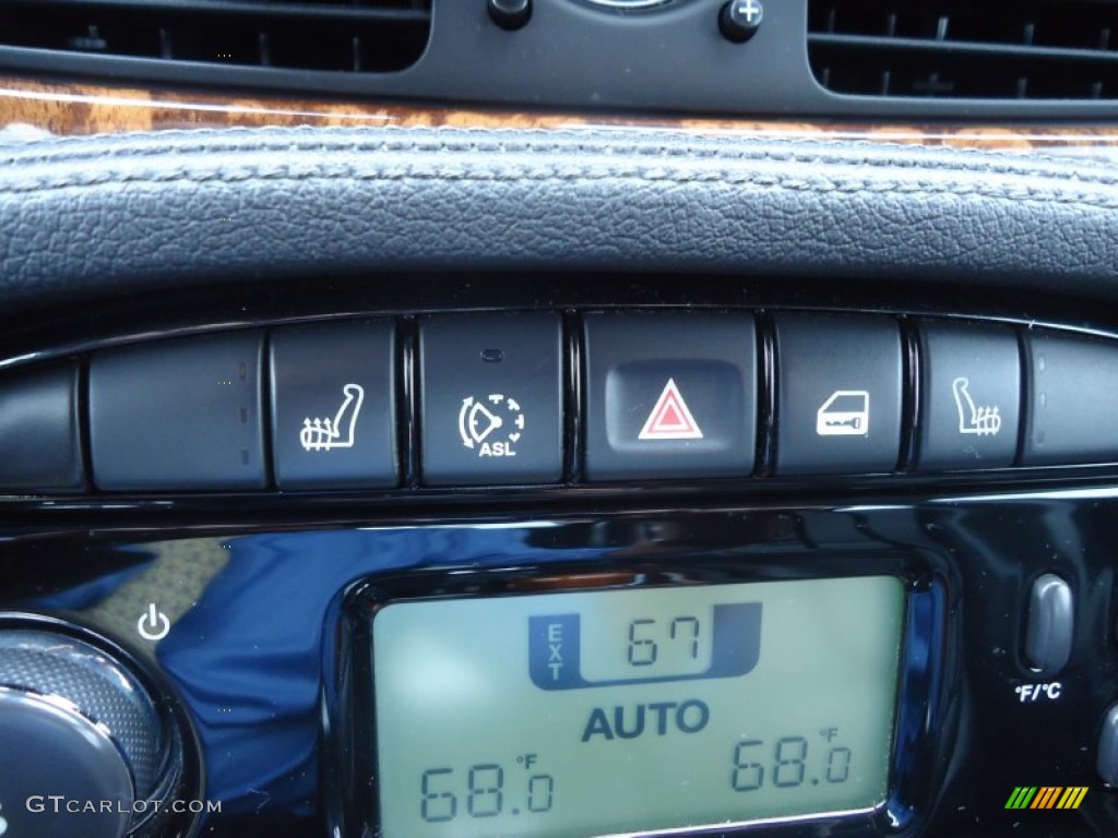 2006 Jaguar XJ XJ8 Controls Photo #72908161