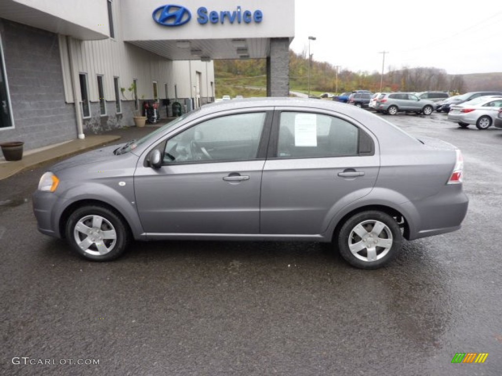 2008 Aveo LS Sedan - Medium Gray Metallic / Charcoal photo #4