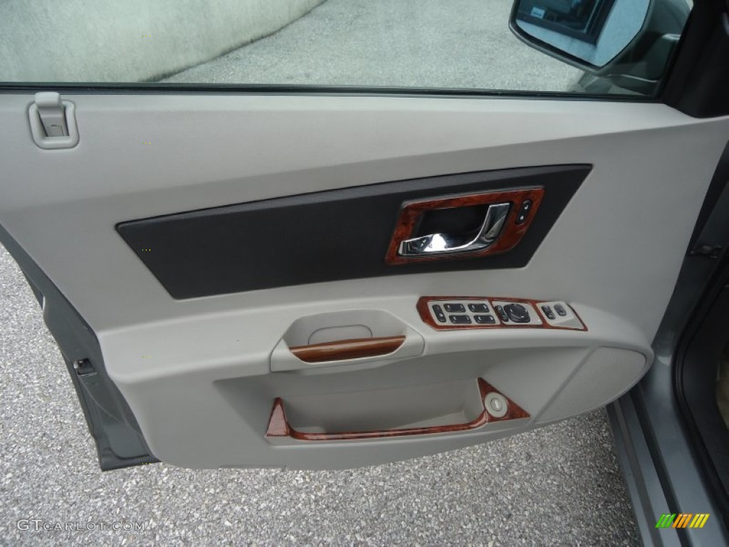 2005 Cadillac CTS Sedan Light Gray/Ebony Door Panel Photo #72908986