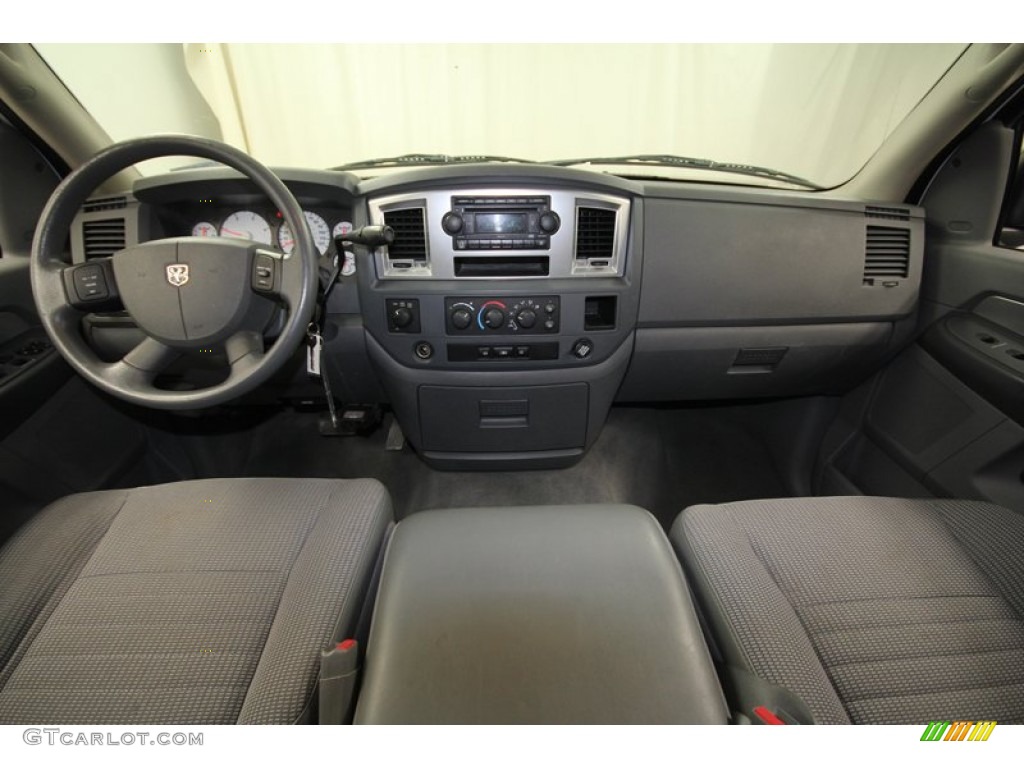 2008 Dodge Ram 2500 Big Horn Quad Cab 4x4 Dashboard Photos