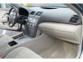 Aloe Green Metallic - Camry LE Photo No. 16