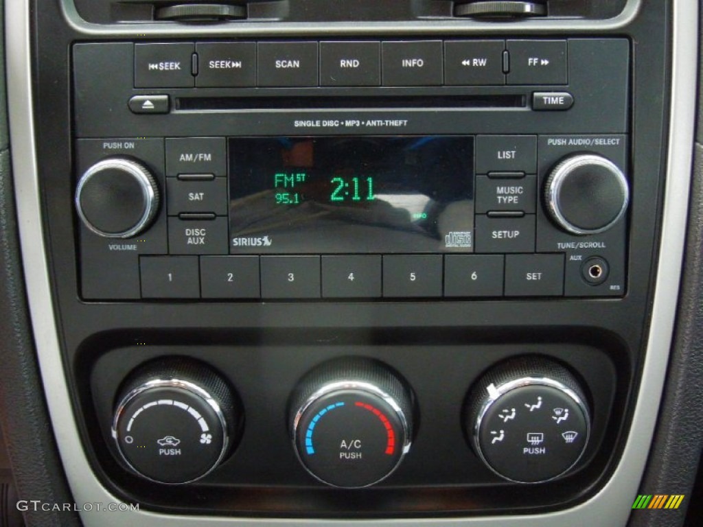 2012 Dodge Caliber SXT Plus Audio System Photo #72912476