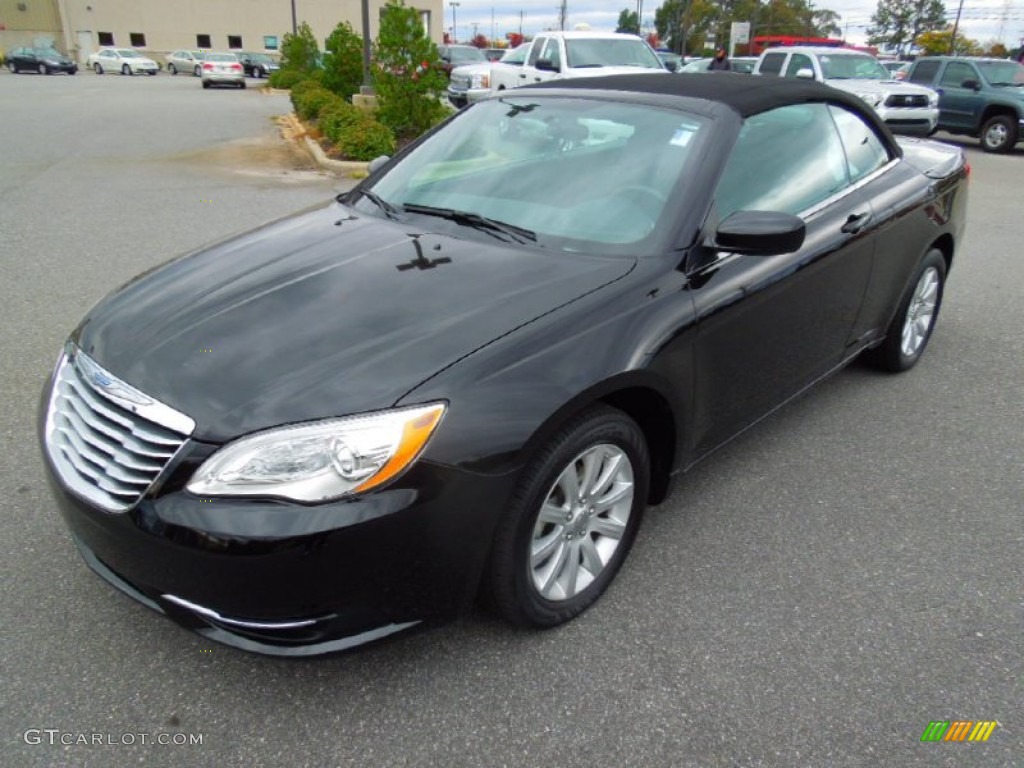 Black 2012 Chrysler 200 Touring Convertible Exterior Photo #72913454