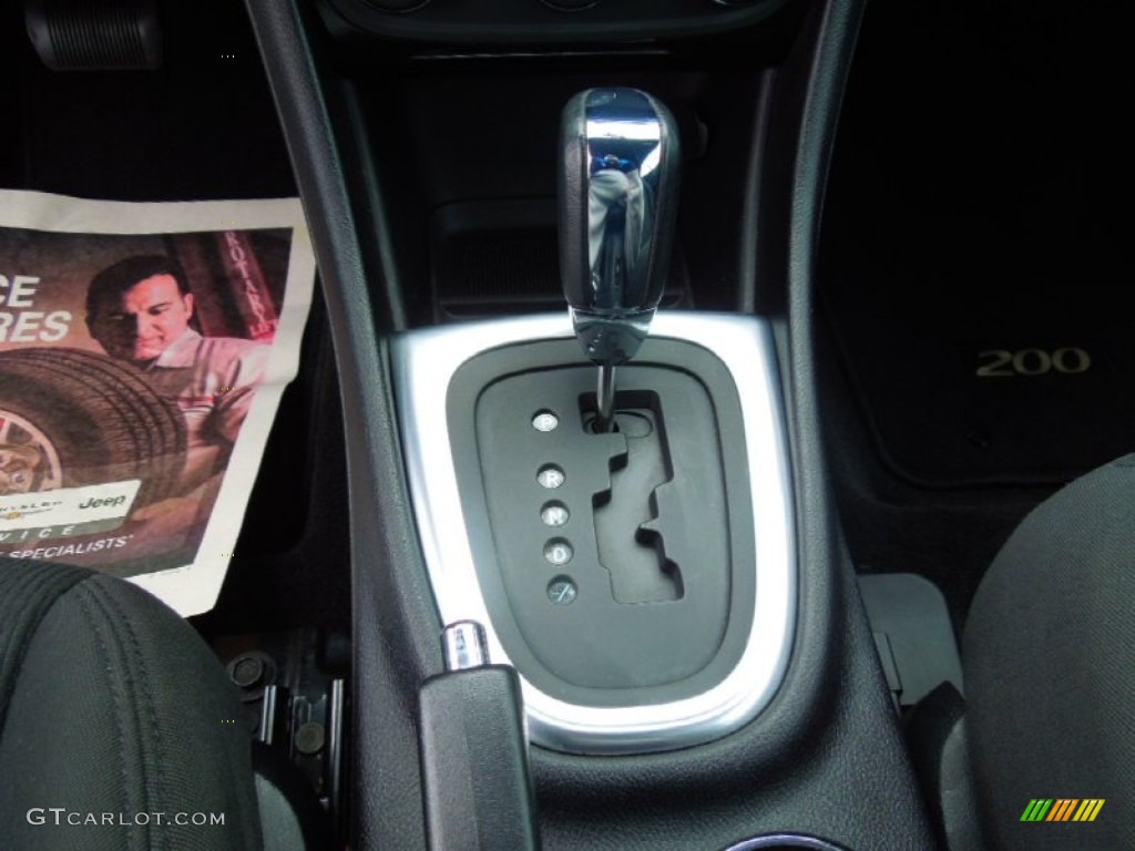 2012 Chrysler 200 Touring Convertible 4 Speed Automatic Transmission Photo #72913696