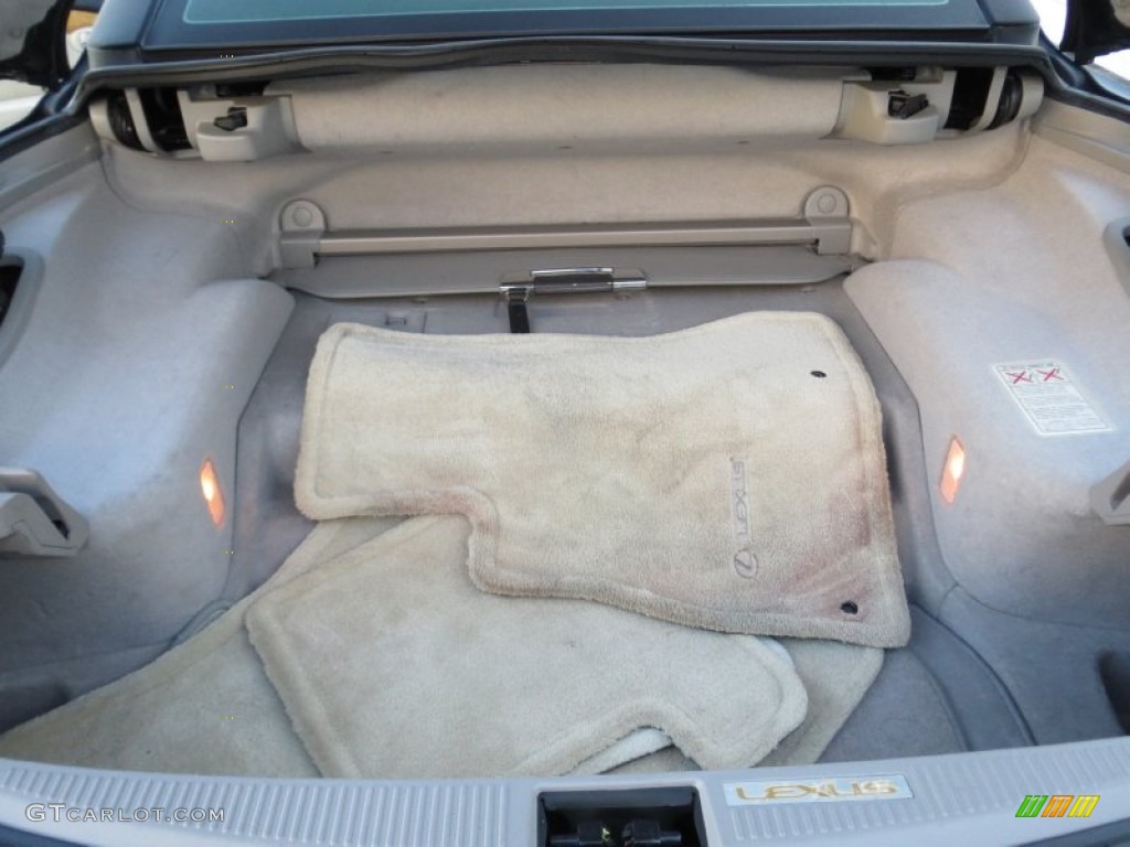 2005 Lexus SC 430 Trunk Photos