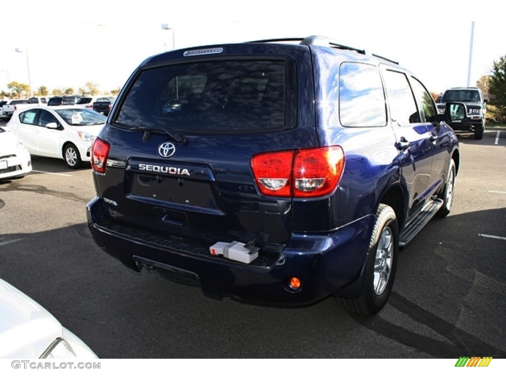 2009 Sequoia SR5 4x4 - Nautical Blue Metallic / Graphite Gray photo #2