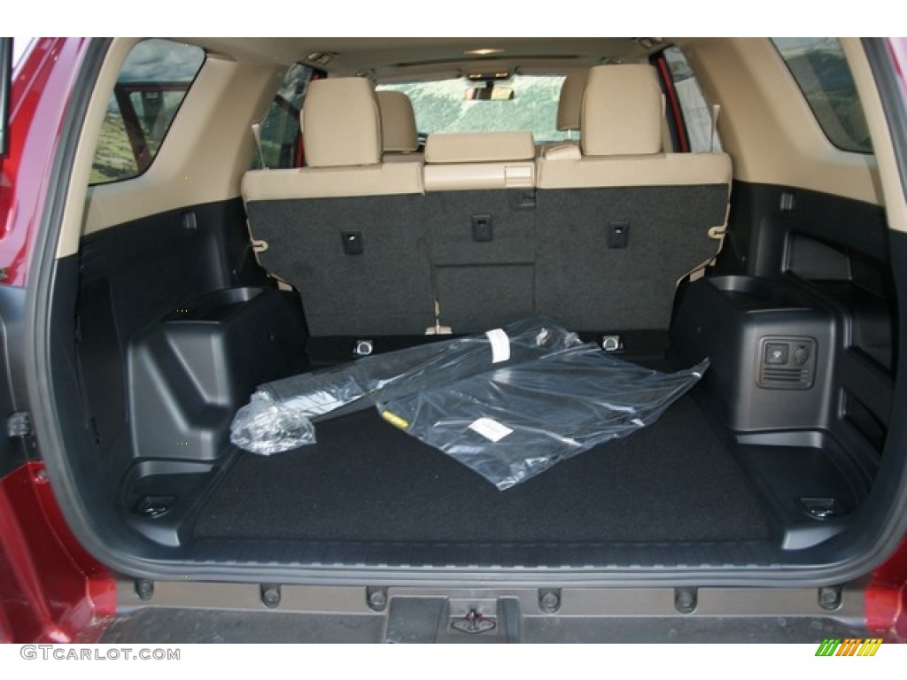 2013 Toyota 4Runner SR5 4x4 Trunk Photo #72917167