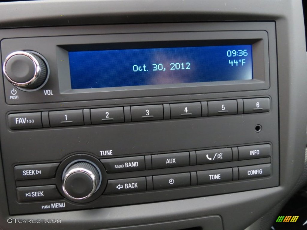 2013 Chevrolet Sonic LS Sedan Audio System Photo #72918657