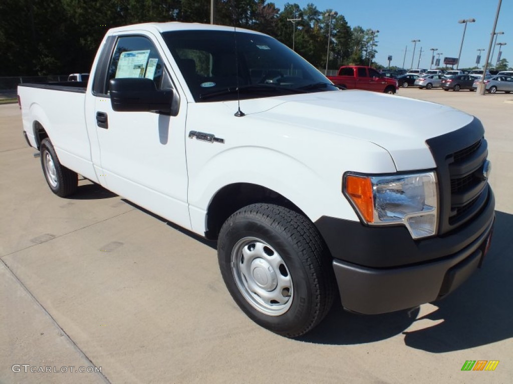 Oxford White 2013 Ford F150 XL Regular Cab Exterior Photo #72920499
