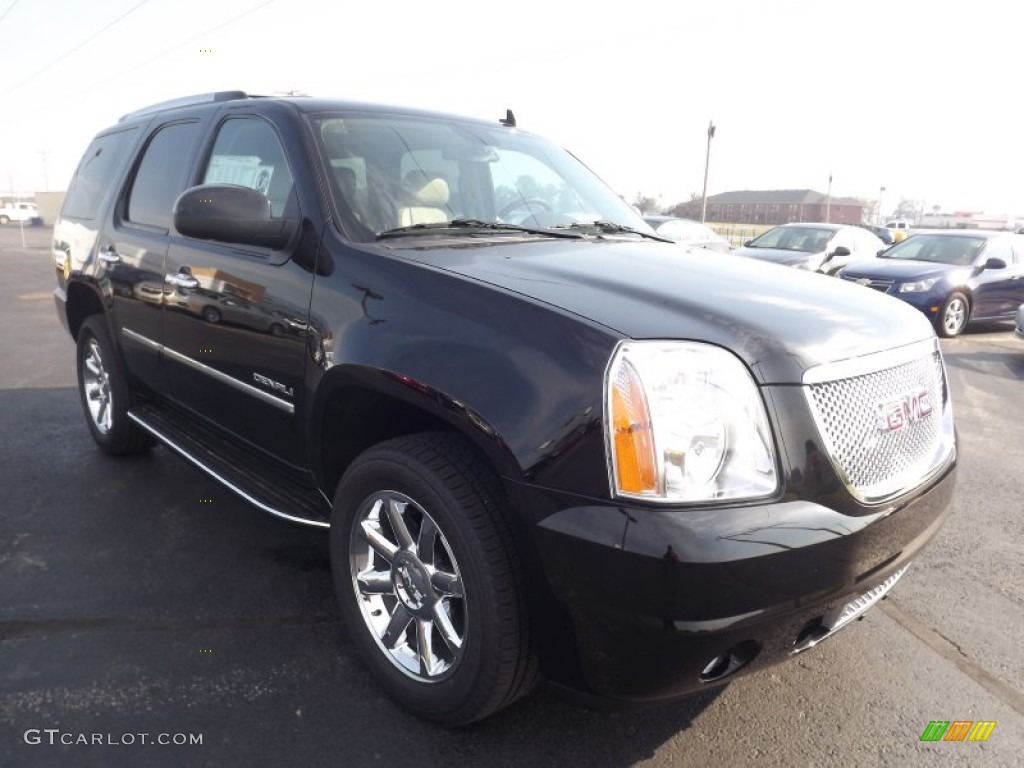 2013 Yukon Denali AWD - Onyx Black / Cocoa/Light Cashmere photo #3