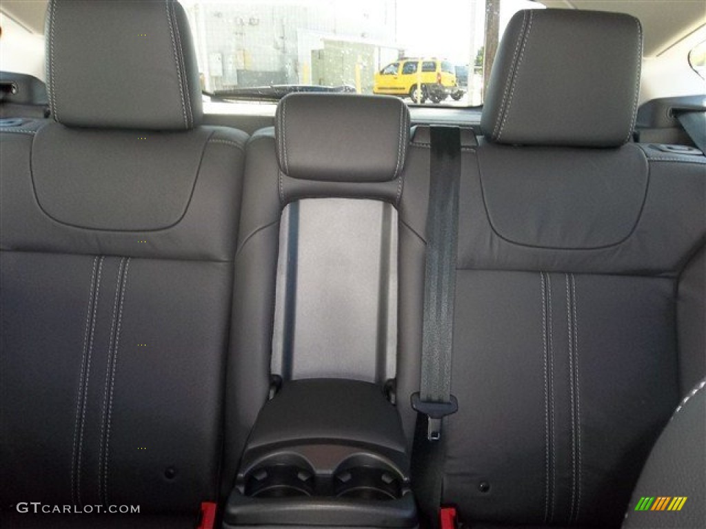 2013 Focus SE Hatchback - Ruby Red / Charcoal Black photo #95