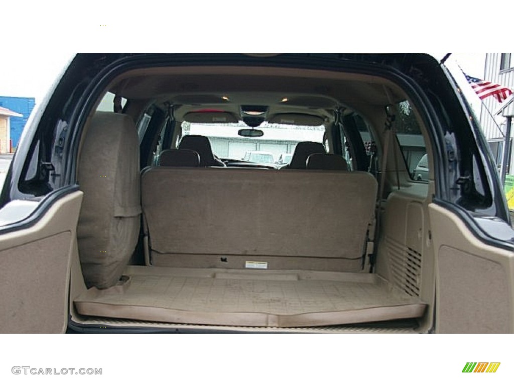 2004 Ford Excursion Limited 4x4 Trunk Photo #72927280