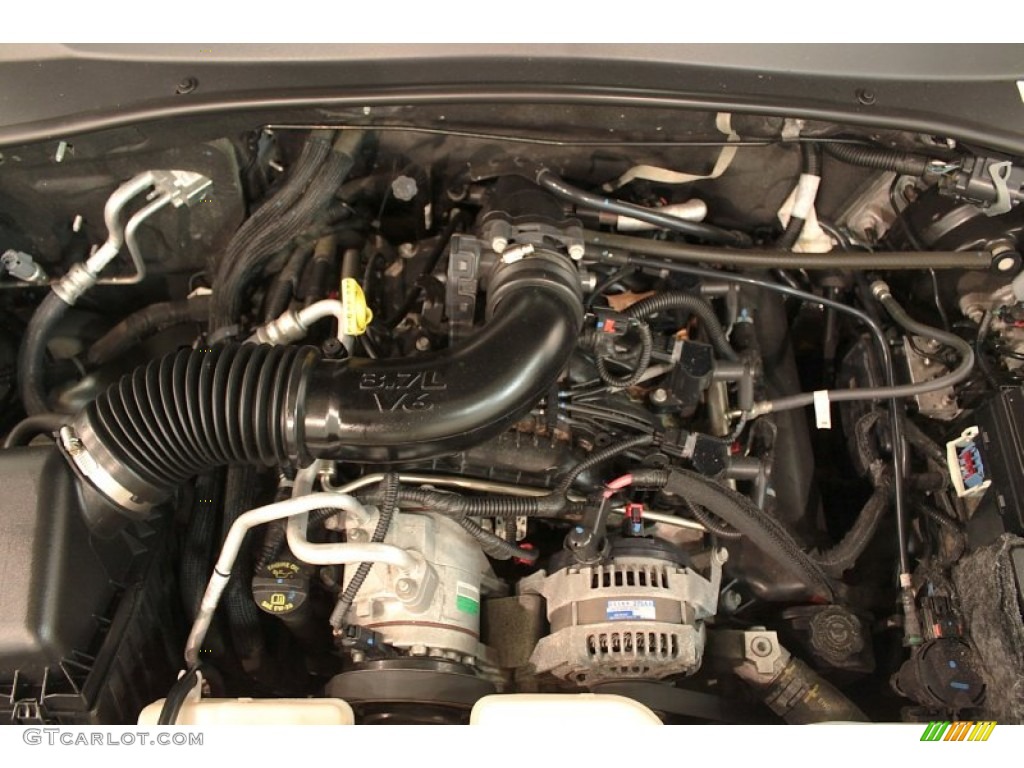 2010 Dodge Nitro Heat 4x4 Engine Photos