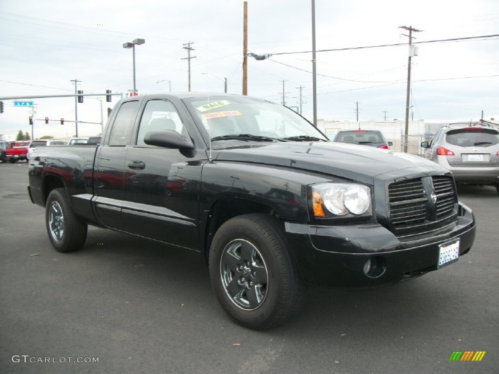 Brilliant Black 2006 Dodge Dakota Night Runner Club Cab 4x4 Exterior Photo #72931069