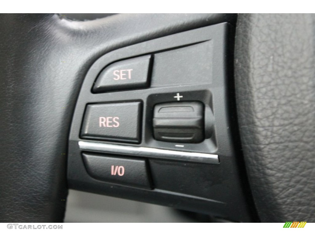 2010 BMW 5 Series 535i Gran Turismo Controls Photo #72931535