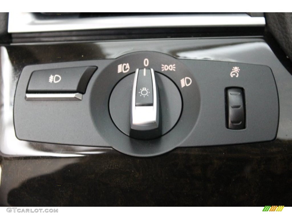 2010 BMW 5 Series 535i Gran Turismo Controls Photo #72931588