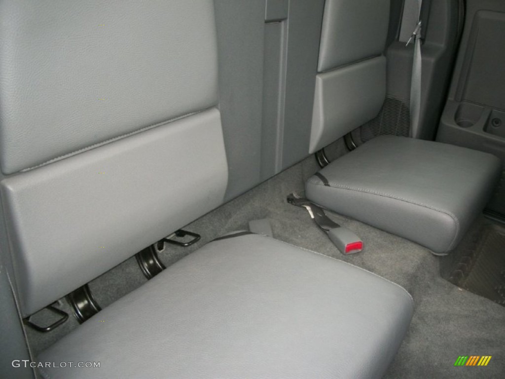 2006 Dodge Dakota Night Runner Club Cab 4x4 Rear Seat Photos