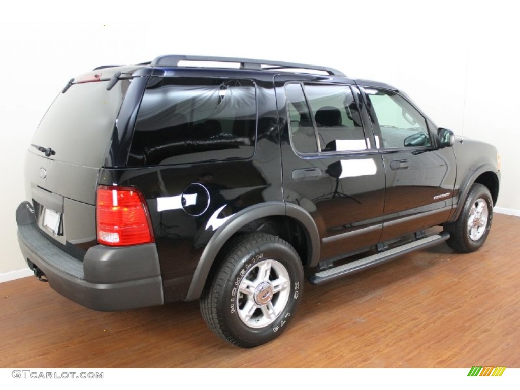 2004 Explorer XLS - Black / Graphite photo #4
