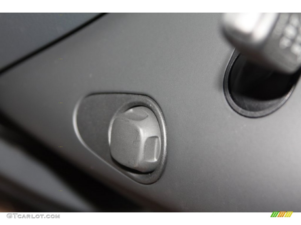 2012 Audi A7 3.0T quattro Premium Controls Photo #72932164