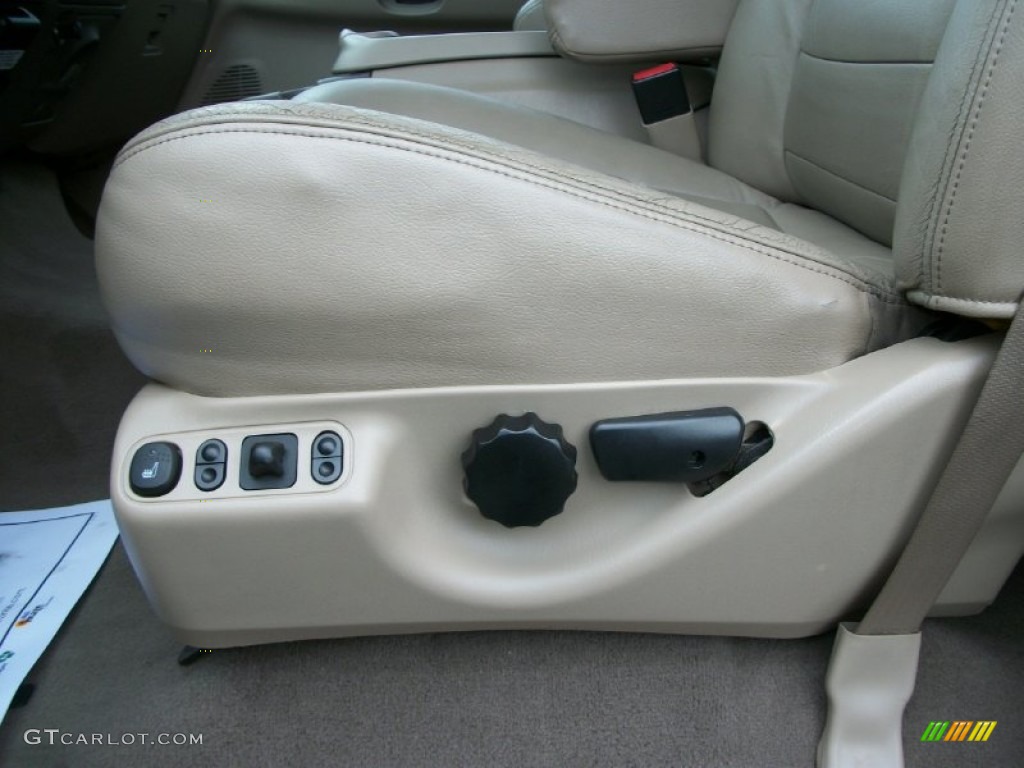 2003 Ford Excursion Limited 4x4 Front Seat Photos