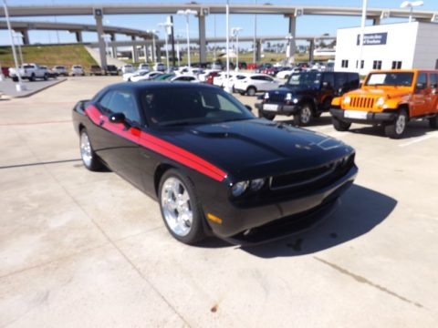 2013 Dodge Challenger R/T Classic Data, Info and Specs