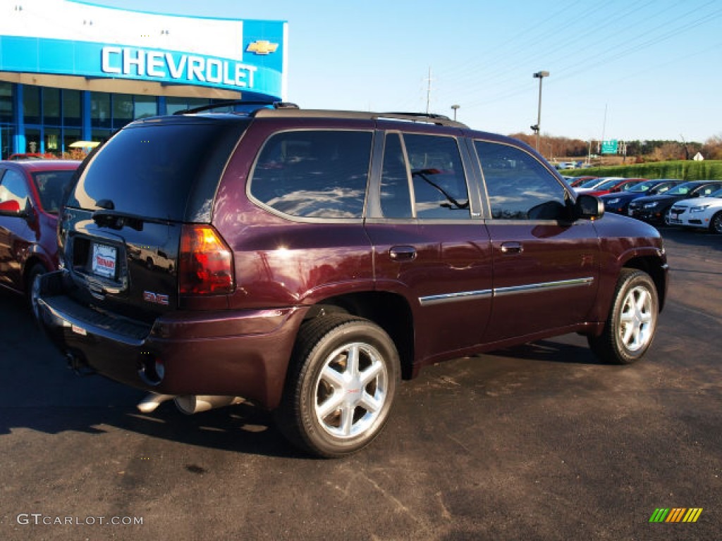 2008 Envoy SLT 4x4 - Dark Crimson Red Metallic / Light Gray photo #3