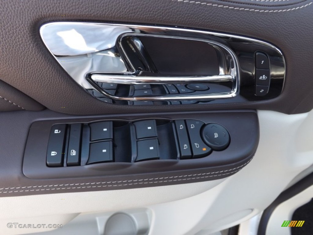2013 Cadillac Escalade Platinum Controls Photo #72935356