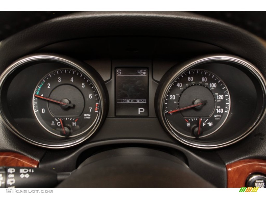 2012 Jeep Grand Cherokee Limited 4x4 Gauges Photo #72935449