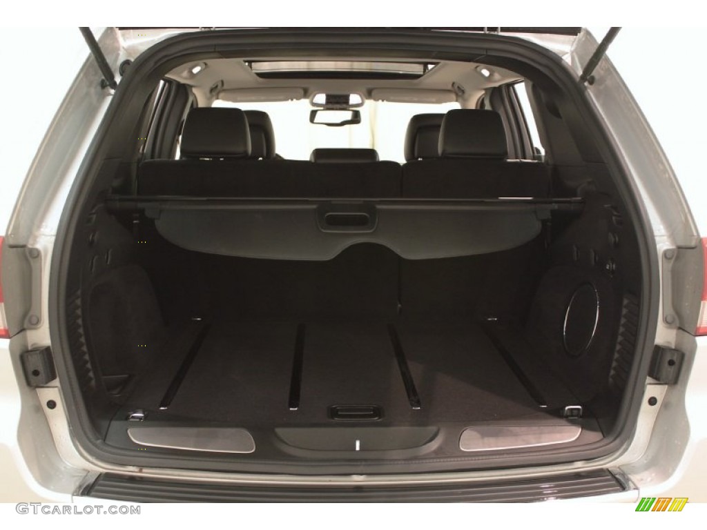 2012 Jeep Grand Cherokee Limited 4x4 Trunk Photos