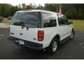 Oxford White - Expedition XLT Photo No. 5