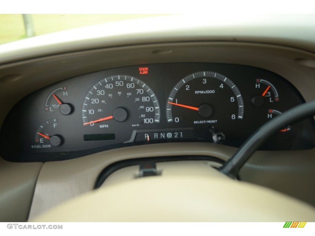 2000 Ford Expedition XLT Gauges Photos