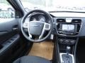 Tungsten Metallic - 200 Limited Sedan Photo No. 14