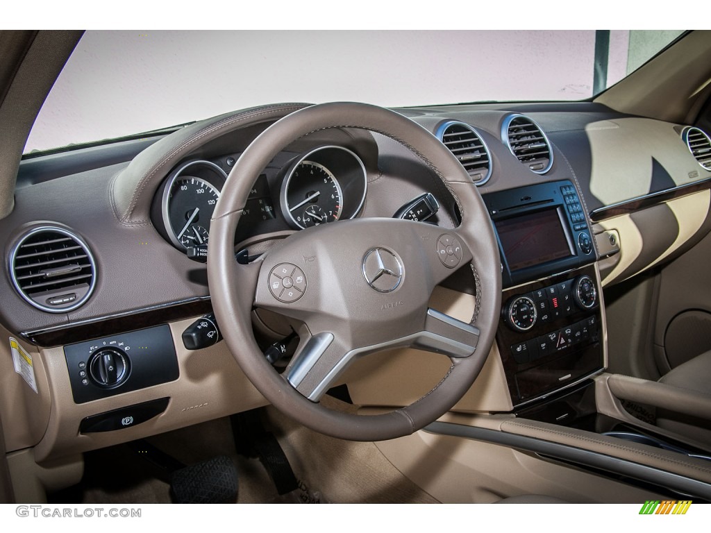 Cashmere Interior 2010 Mercedes-Benz GL 450 4Matic Photo #72937708