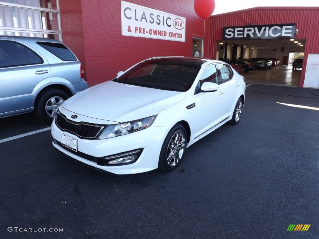 Snow White Pearl Kia Optima