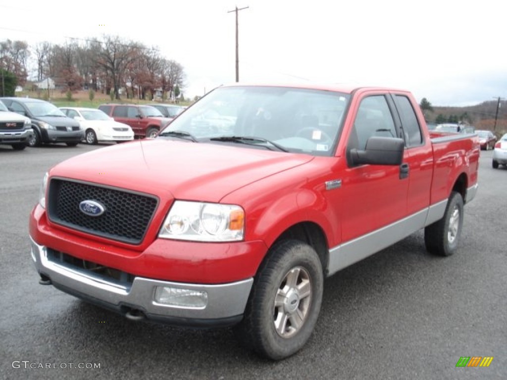 2004 F150 XLT SuperCab 4x4 - Bright Red / Dark Flint photo #3