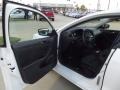 Candy White - Jetta SE Sedan Photo No. 9