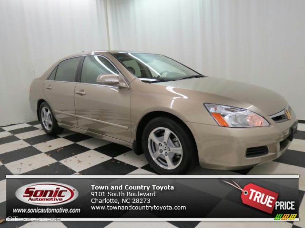 2006 Accord Hybrid Sedan - Desert Mist Metallic / Ivory photo #1