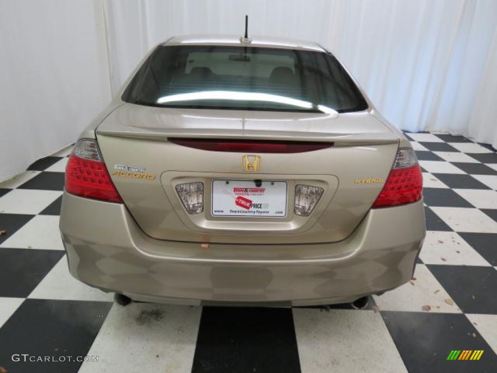 2006 Accord Hybrid Sedan - Desert Mist Metallic / Ivory photo #28